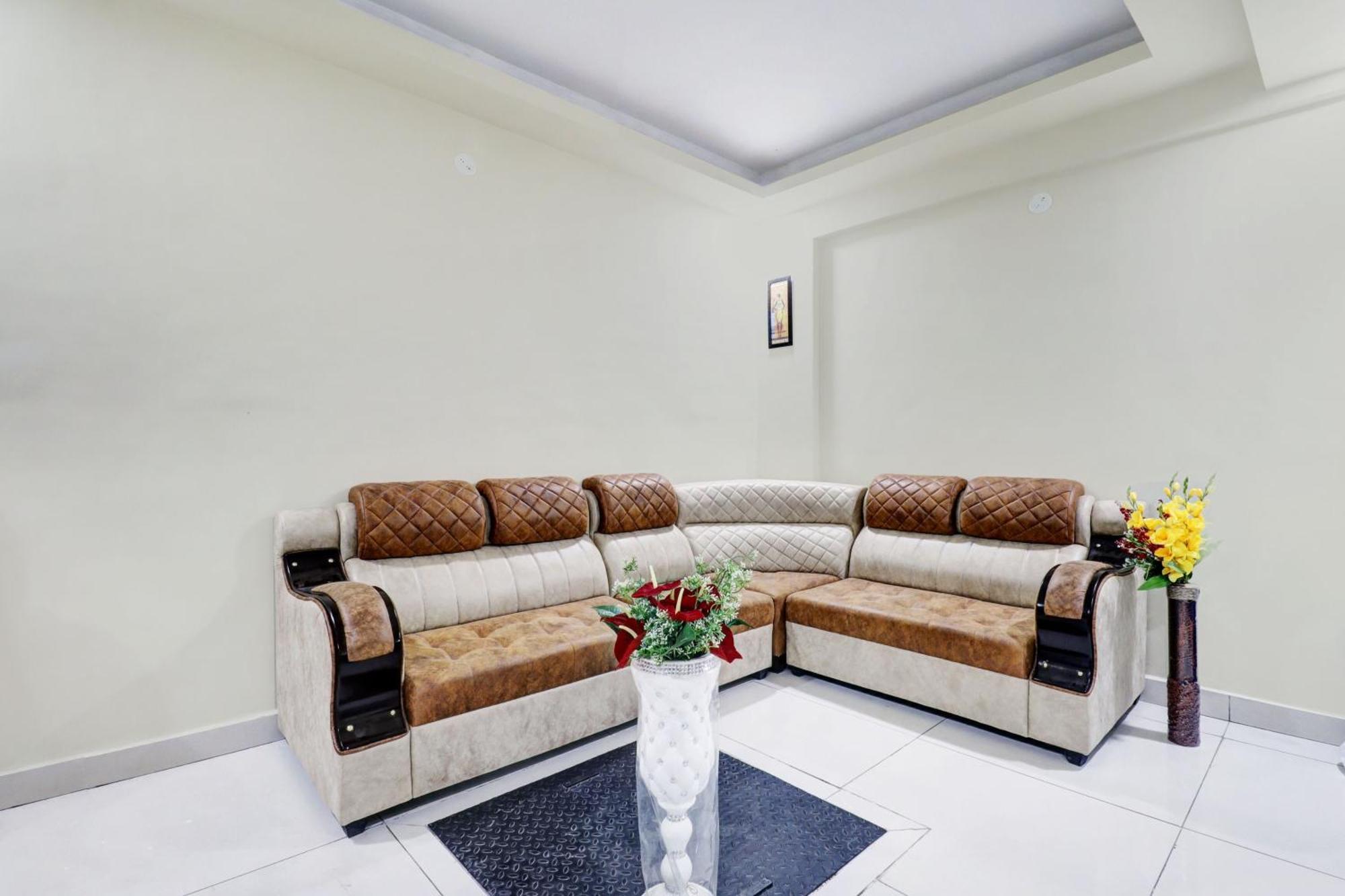 Super Hotel O Sri Harshitha Grand Near Zudio - Star Bazaar, Kundalhalli Gate Bangalore Luaran gambar