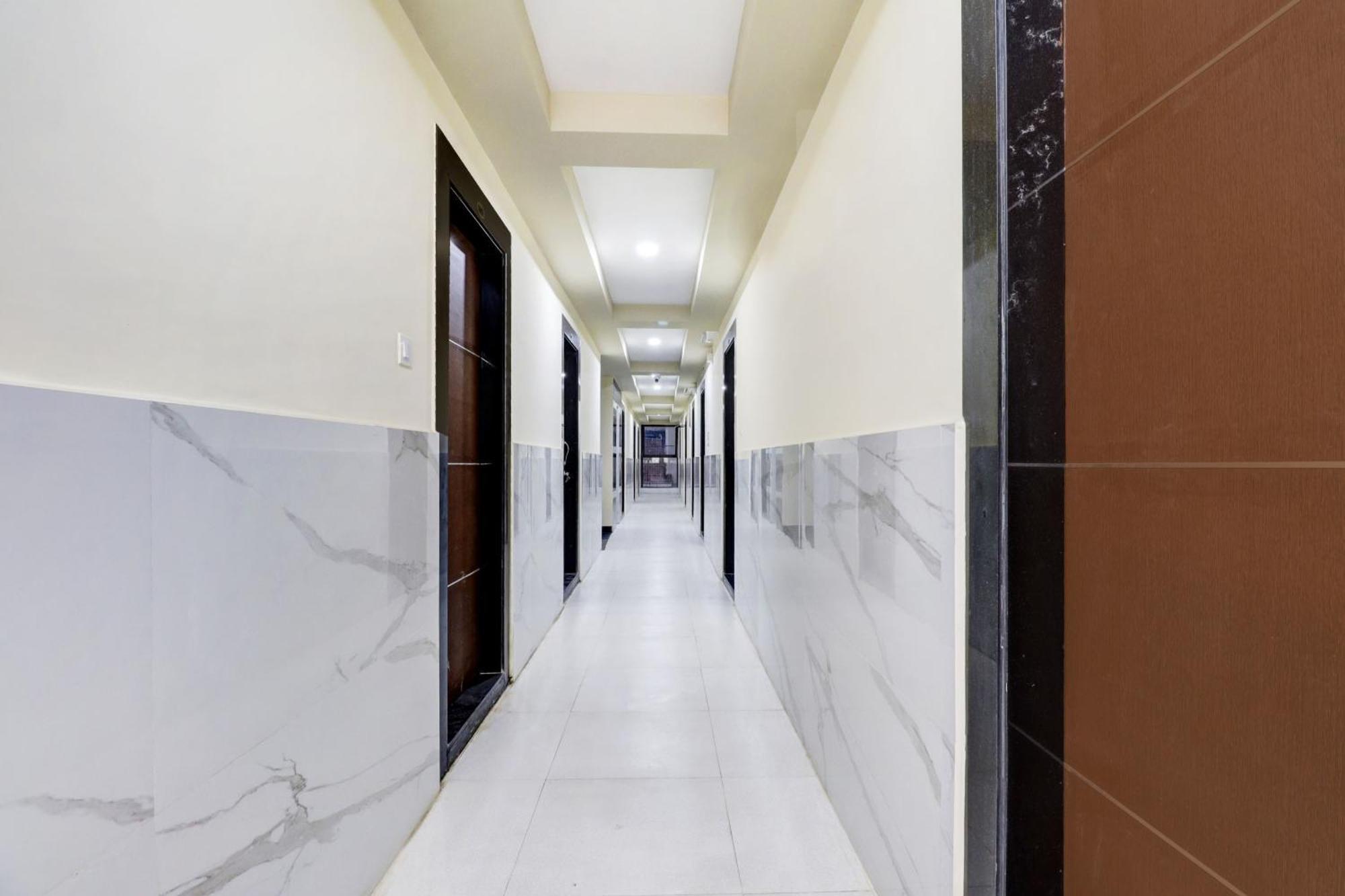 Super Hotel O Sri Harshitha Grand Near Zudio - Star Bazaar, Kundalhalli Gate Bangalore Luaran gambar
